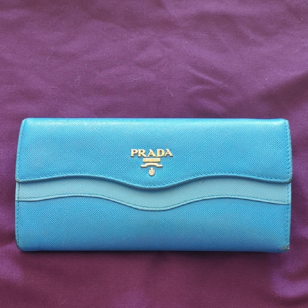 Prada Wave Continental Wallet